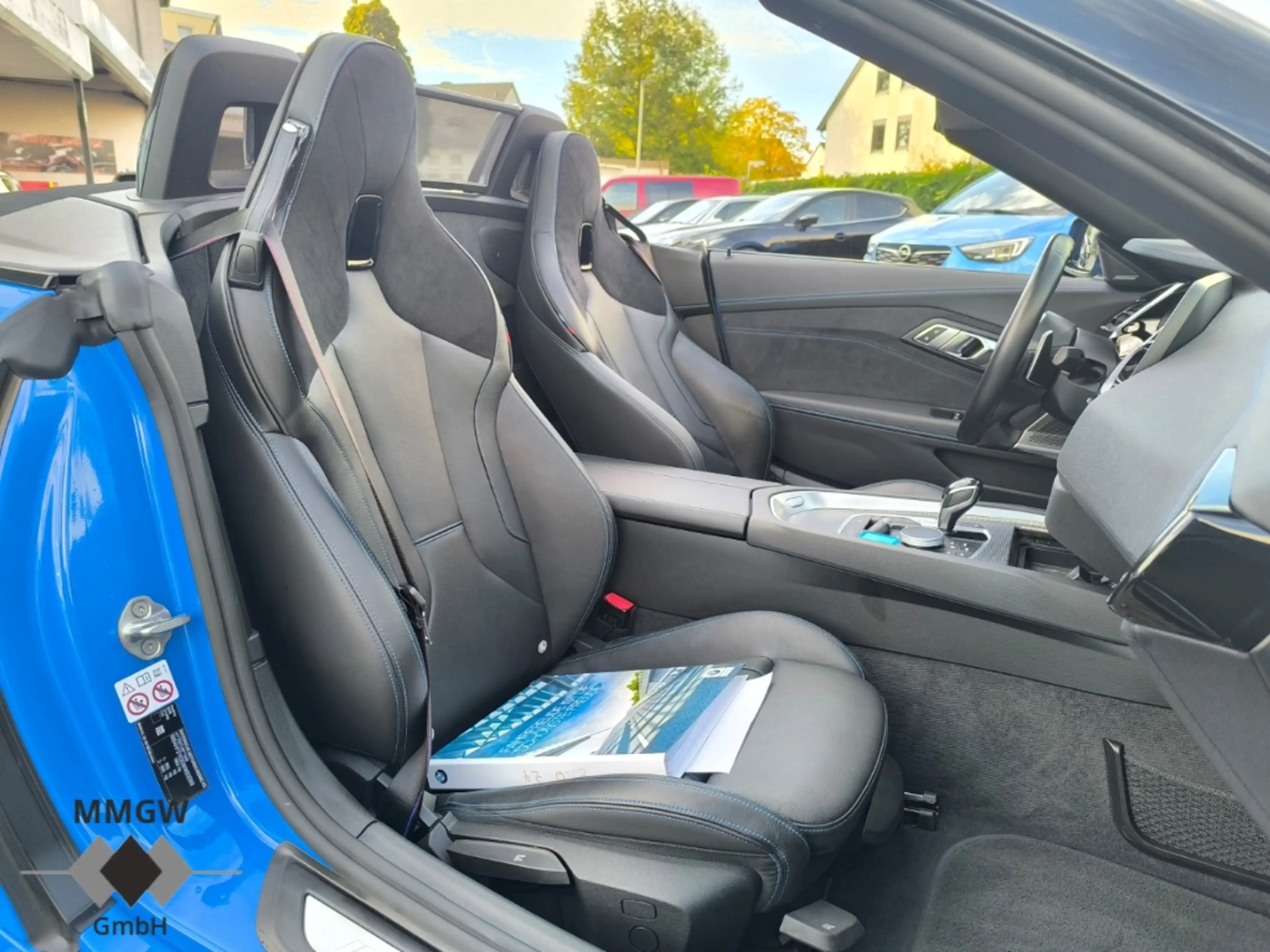BMW Z4 M40i Roadster Park-Assistent Sportpaket/HUD/Navi/L — photo 12