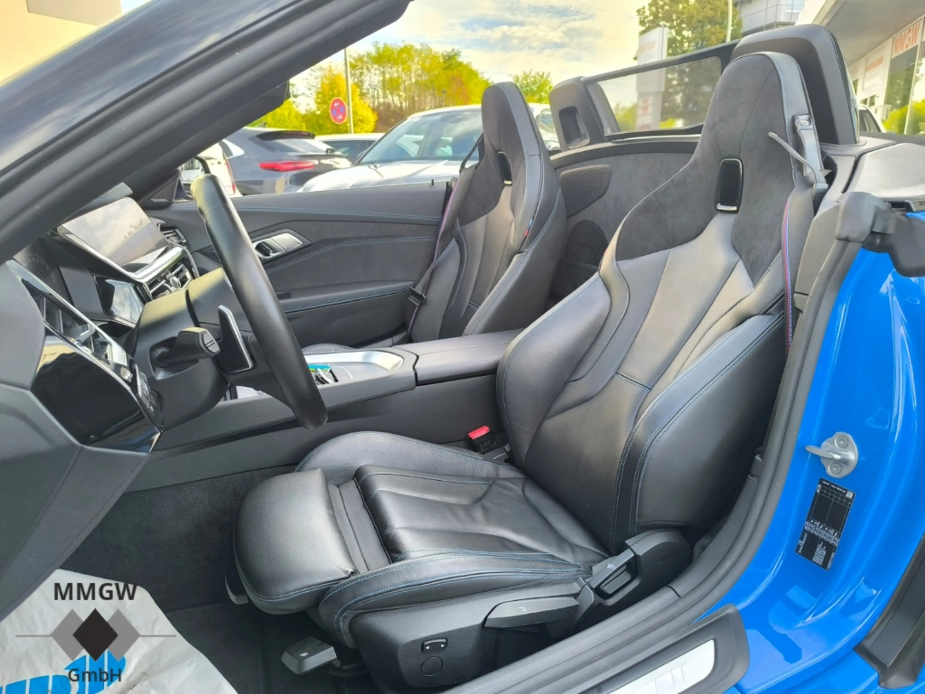 BMW Z4 M40i Roadster Park-Assistent Sportpaket/HUD/Navi/L — photo 10