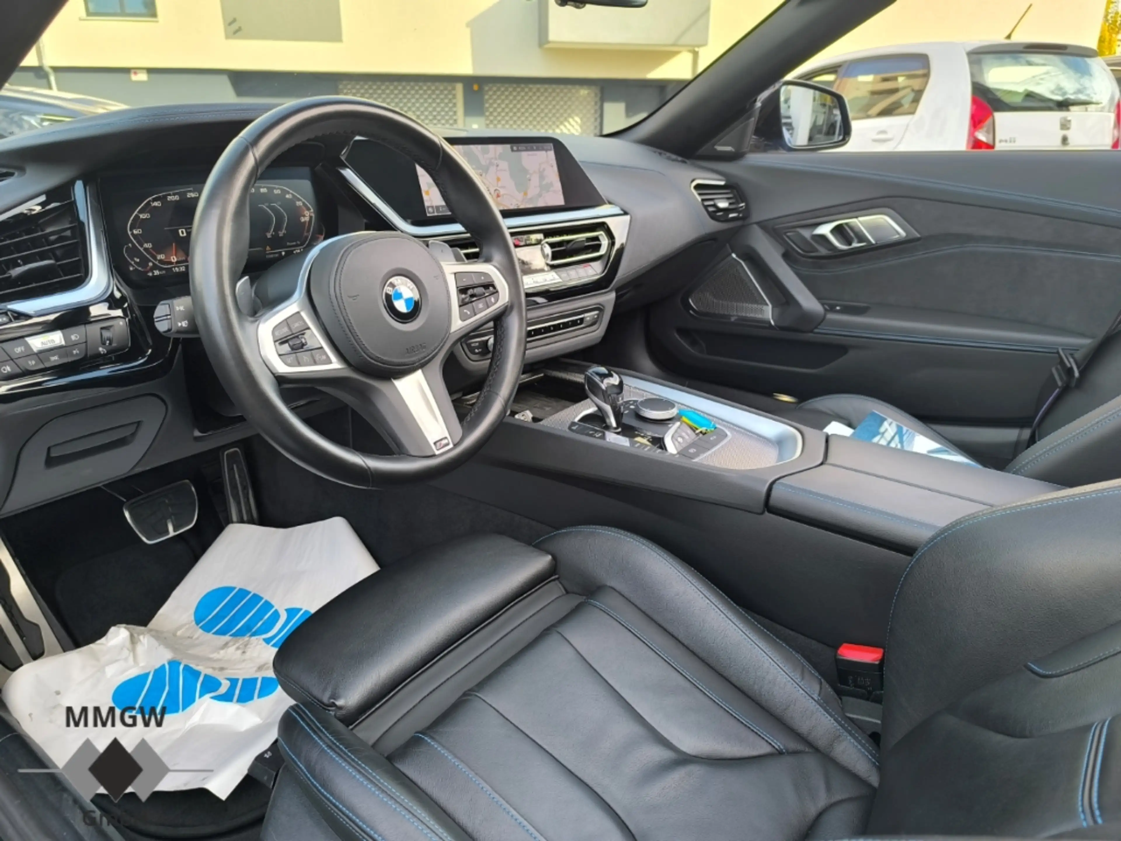 BMW Z4 M40i Roadster Park-Assistent Sportpaket/HUD/Navi/L — photo 9