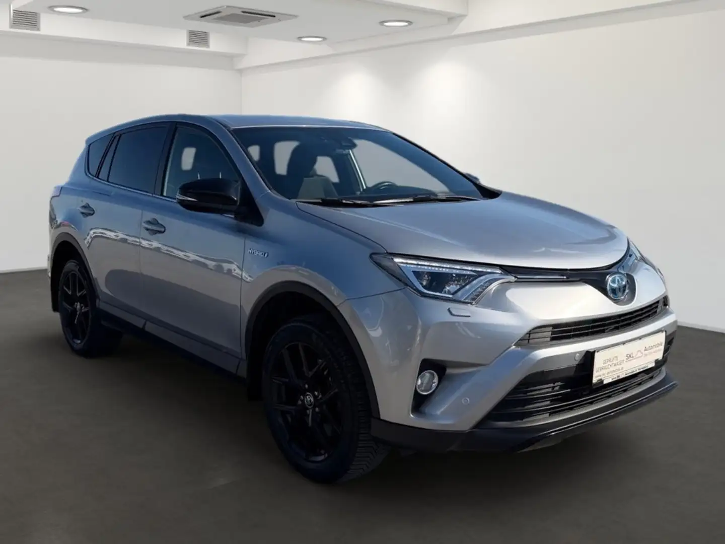Toyota RAV 4 2,5 Hybrid Active 4WD Aut. Silber - 2
