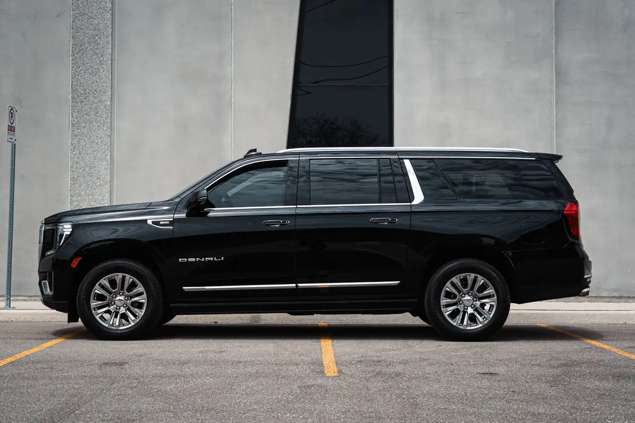 GMC Yukon снимка GMC Yukon