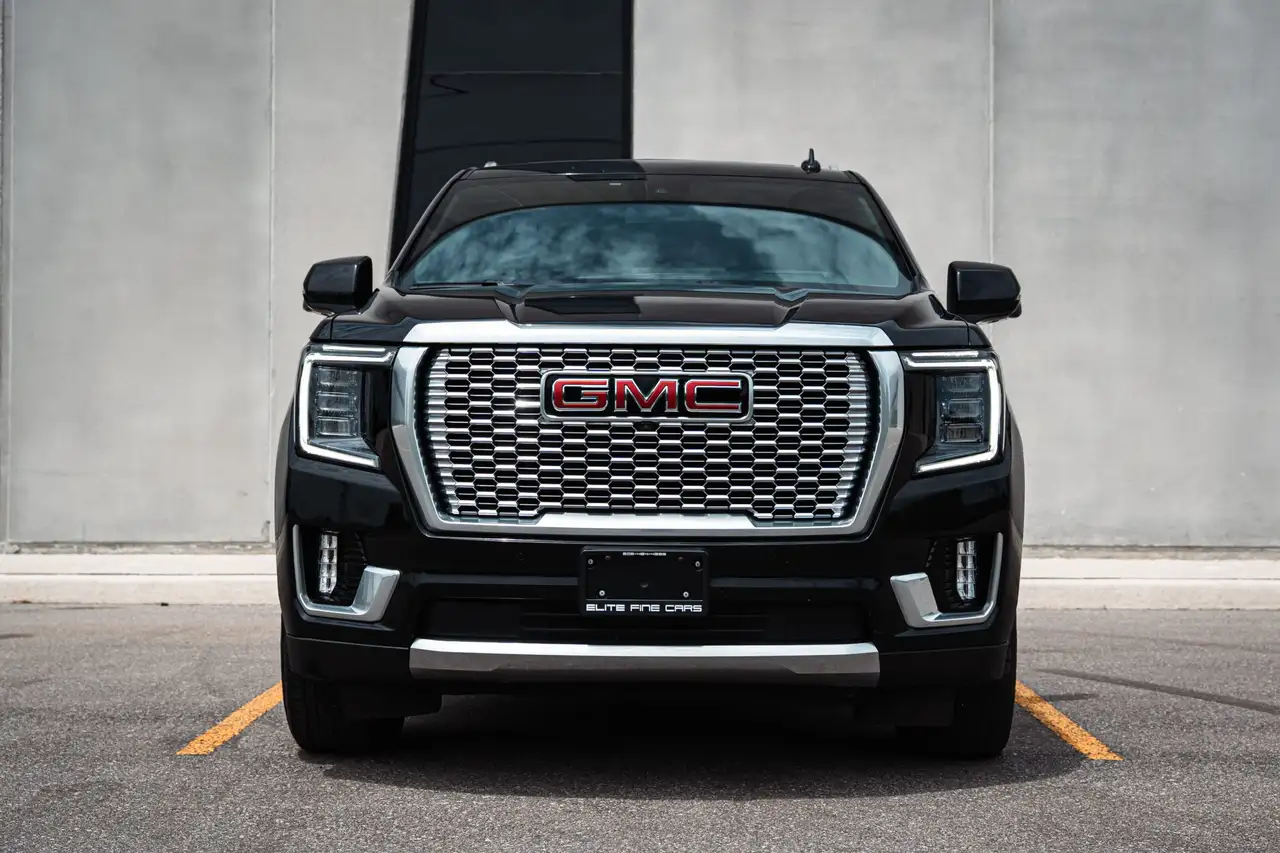 GMC Yukon снимка GMC Yukon