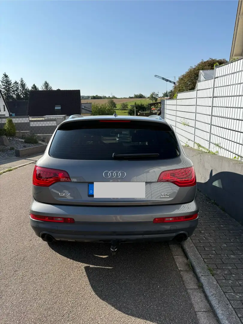 Audi Q7 3.0 TDI quattro (176kW) Сірий - 2