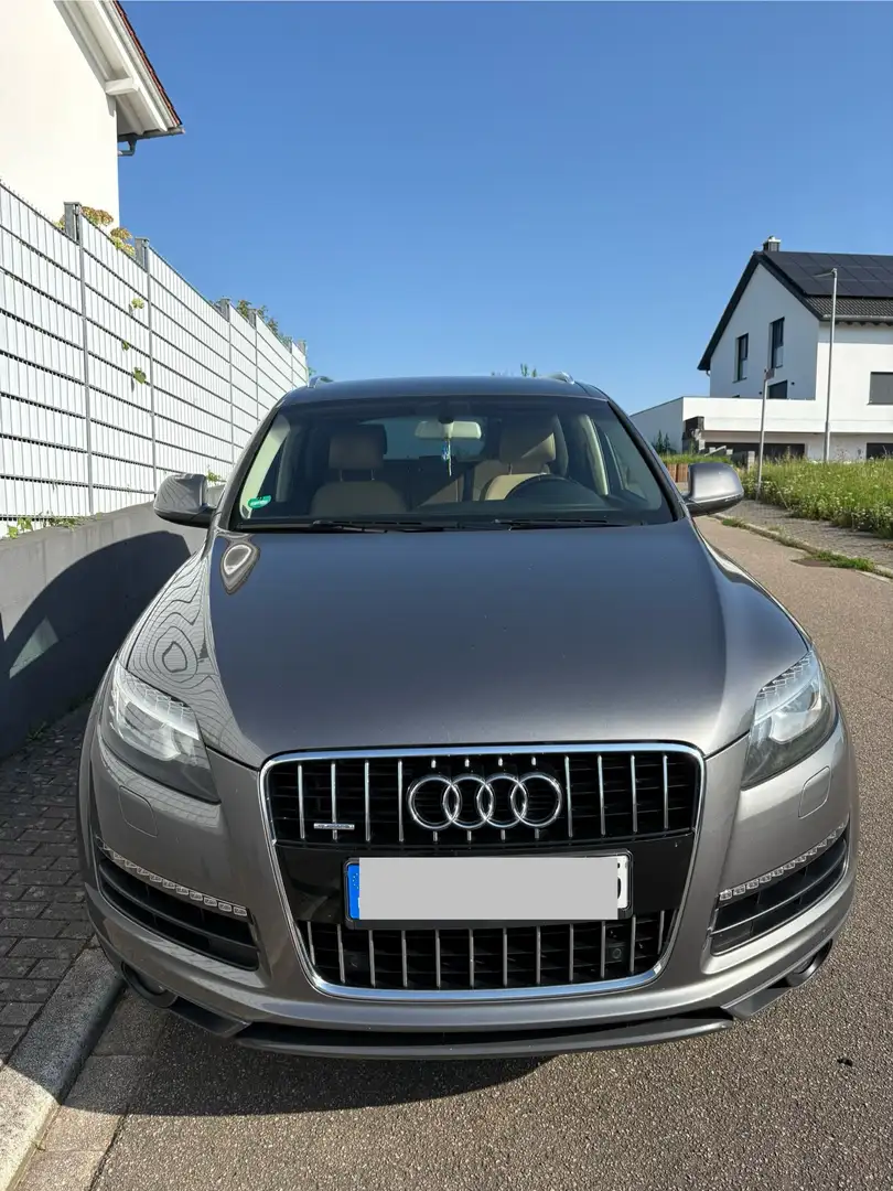 Audi Q7 3.0 TDI quattro (176kW) Сірий - 1