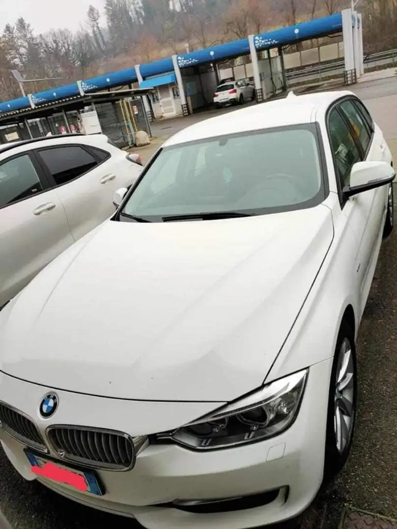 BMW 320 320d Touring Bianco - 1