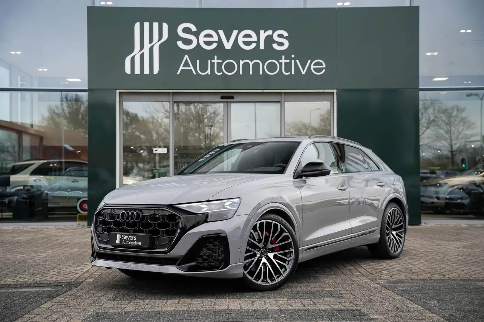 Audi Q8 60 TFSI e quattro S-Line | Nardo Grey Metallic | P Grijs - 1