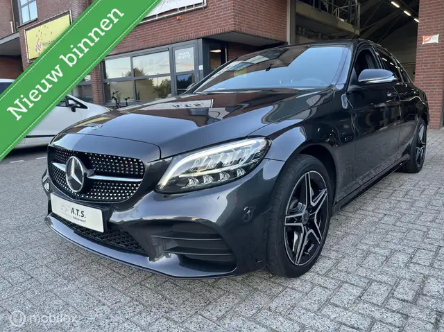 Mercedes-Benz C 300 e AMG*LED*CRUISE*CARPLAY*PDC*BURMESTER*