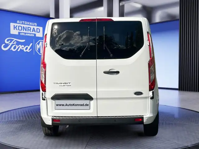 Ford Transit Custom view 6