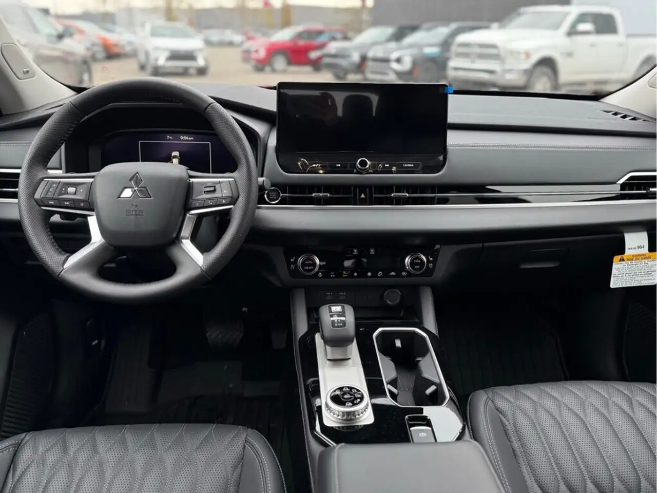 Mitsubishi Outlander снимка Mitsubishi Outlander