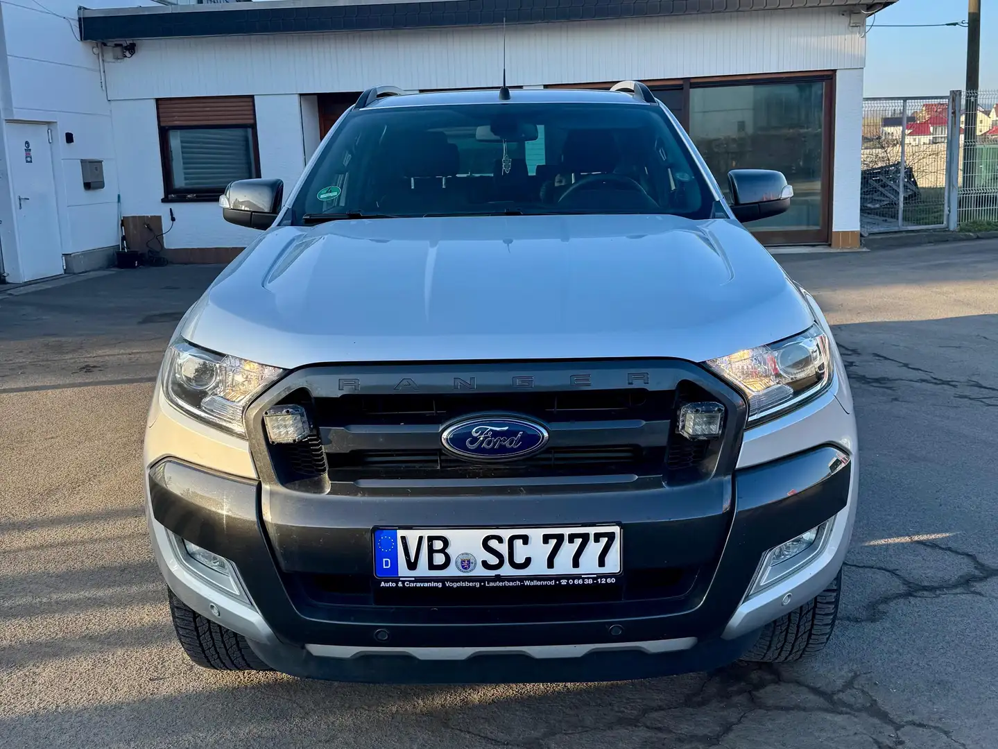 Ford Ranger Wildtrak Doppelkabine 4x4 Argent - 2
