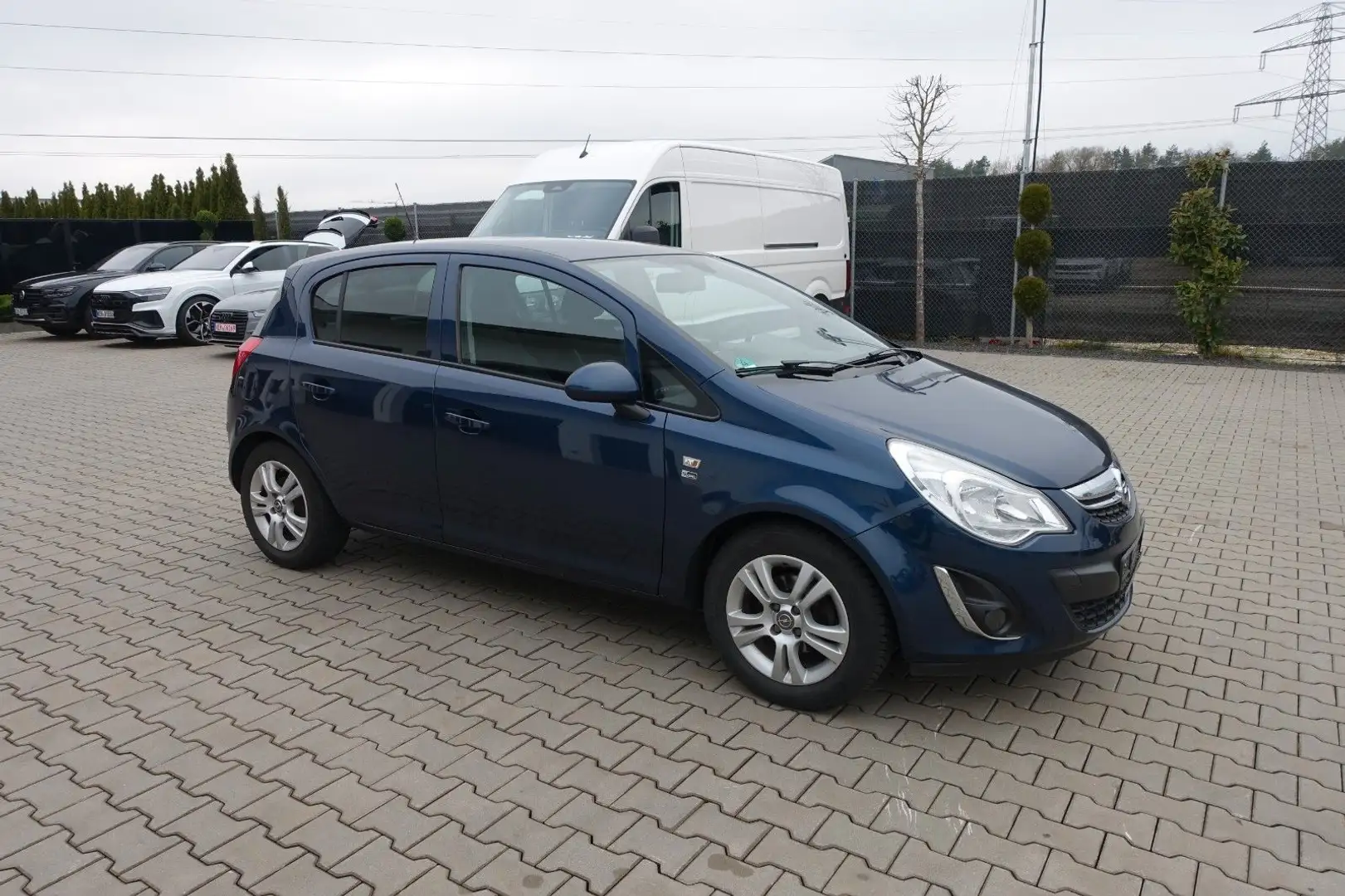 Opel Corsa 1.4 150 Jahre Opel Bleu - 2