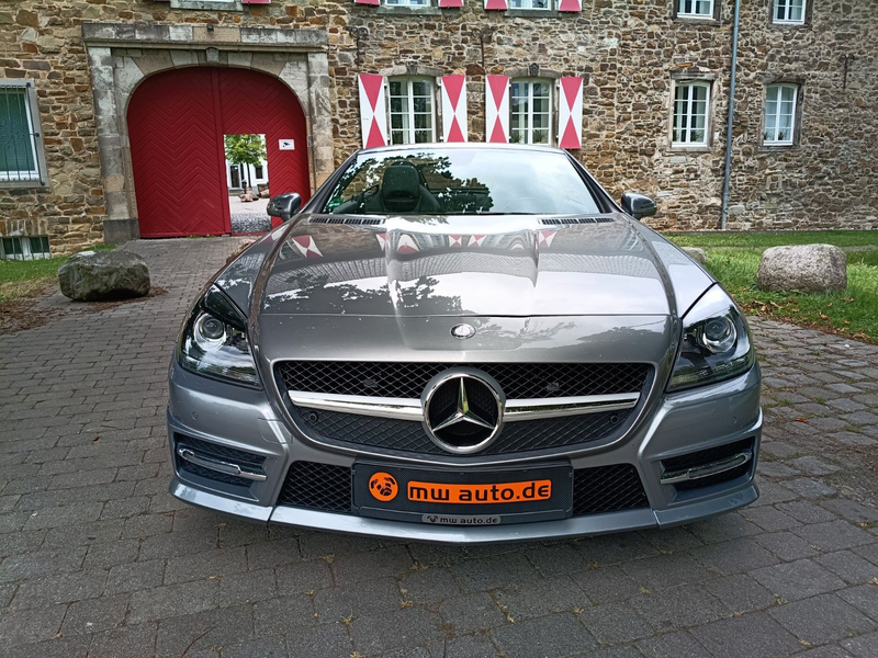 Mercedes-Benz SLK 200 Pano,AMG line,Sportpaket,MB Service!! — photo 2