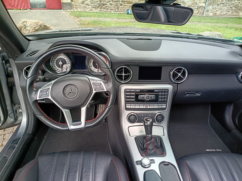 Mercedes-Benz SLK 200 Pano,AMG line,Sportpaket,MB Service!! — photo 7