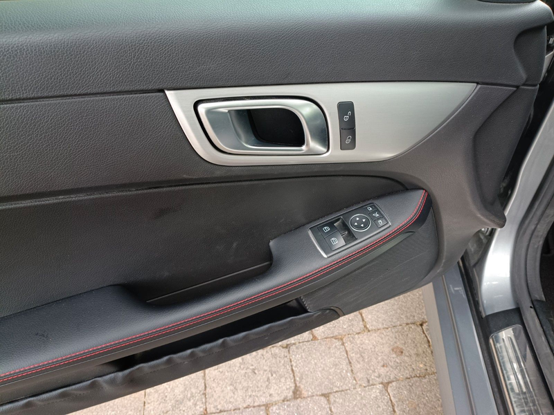 Mercedes-Benz SLK 200 Pano,AMG line,Sportpaket,MB Service!! — photo 9