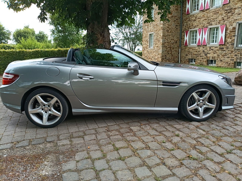 Mercedes-Benz SLK 200 Pano,AMG line,Sportpaket,MB Service!! — photo 15