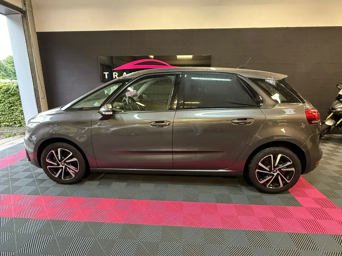 Citroen C4 SpaceTourer C4 Spacetourer BlueHDi 120 S\u0026amp;S EAT6 Business Gris - 2