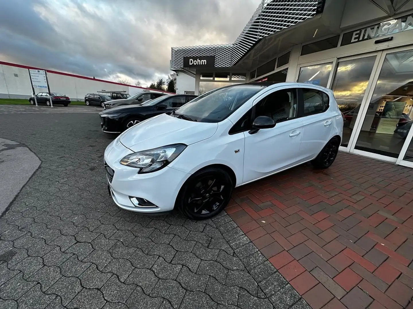 Opel Corsa Corsa E 1.4 Turbo Color Edition ecoFlex Weiß - 1