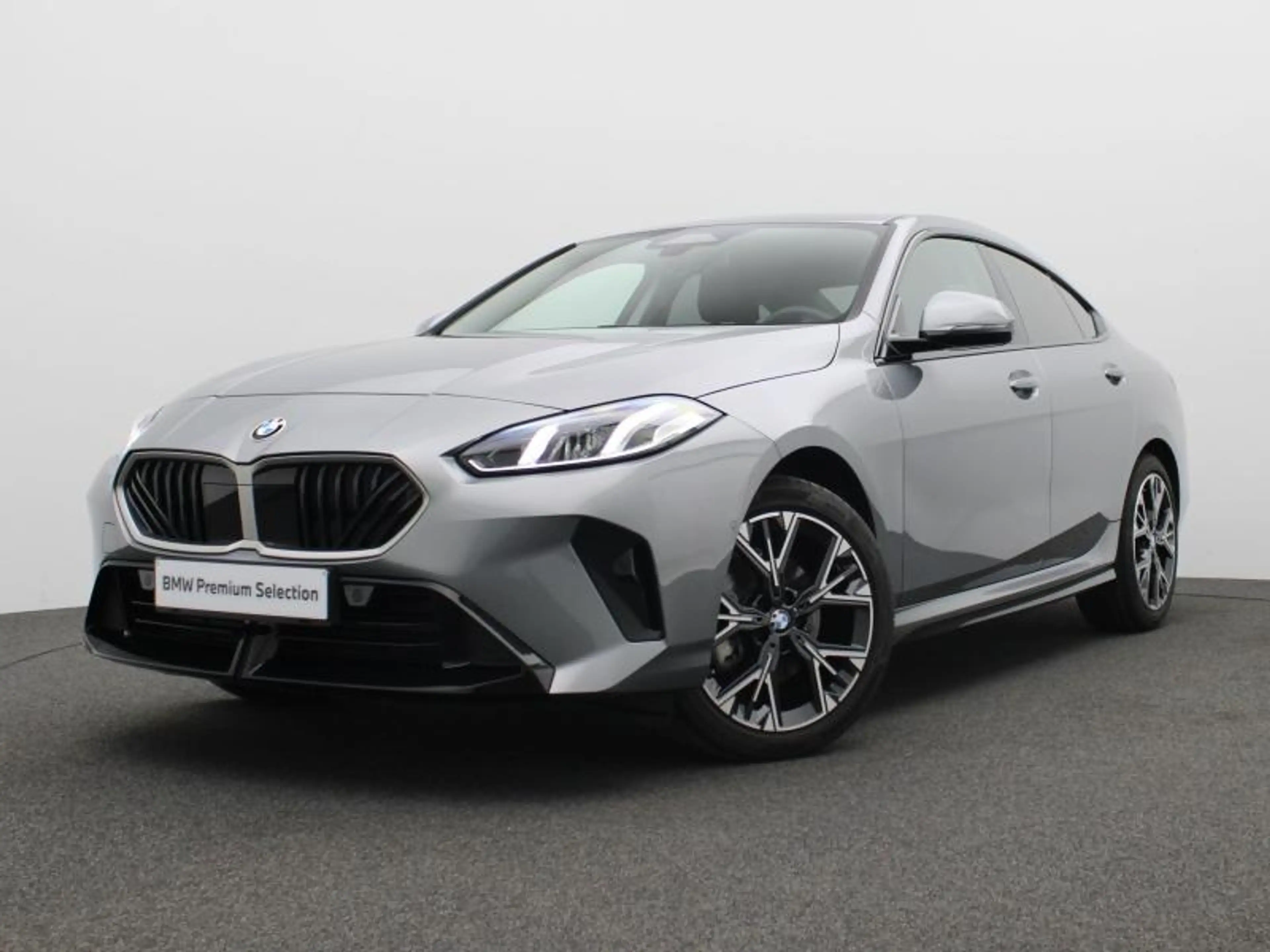 BMW 216 m sport design - automaat - navi - led