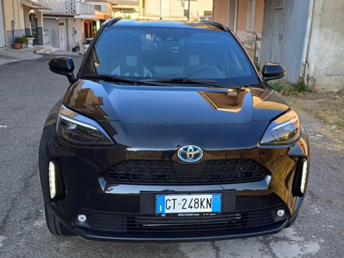 Toyota Yaris Yaris Cross Cross 1.5h Trend awd-i 116cv e-cvt Nero - 1