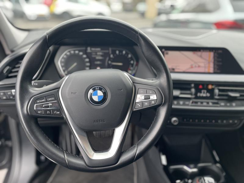 BMW 118 1.5l 140 Sportline Auto — photo 8