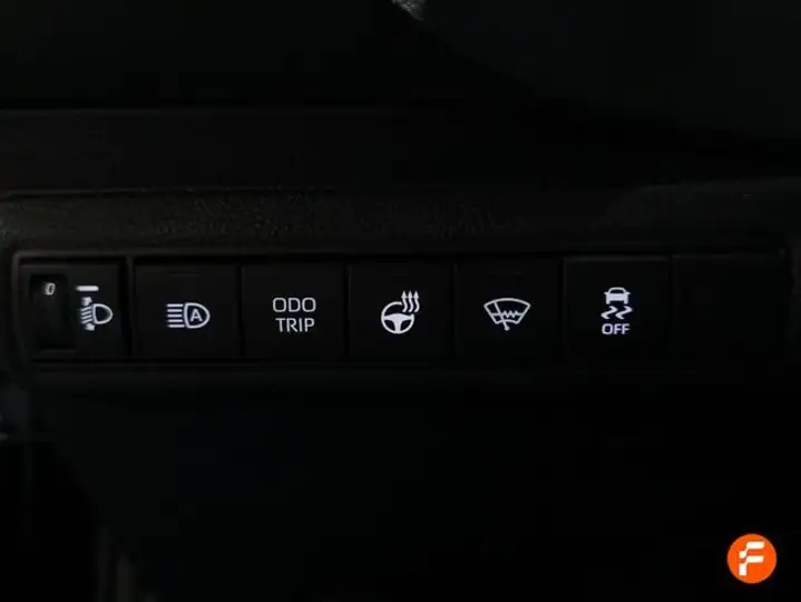 Toyota Corolla Cross Hybrid 140 Style 2025, foto 27