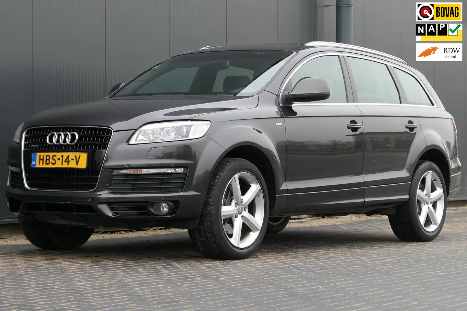 Audi Q7 4.2 FSI quattro S-Line 7-Persoons Panoramadak Youn Grijs - 1