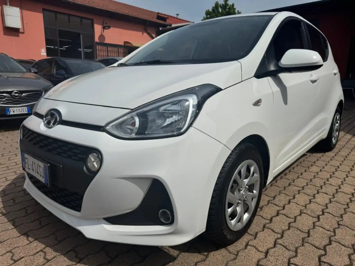 Hyundai i10 1.0 GPL Econext Comfort Bianco - 1