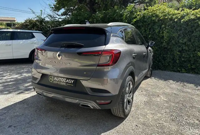 Renault Captur view 4
