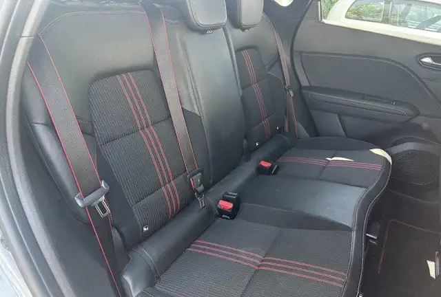 Renault Captur view 13
