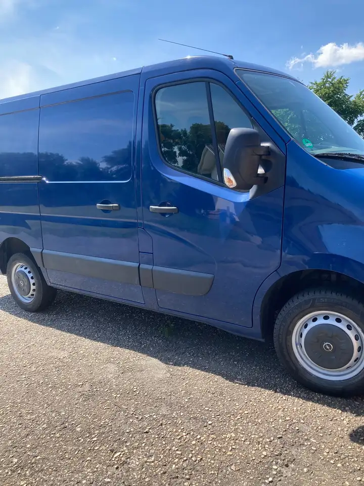 Opel Movano
