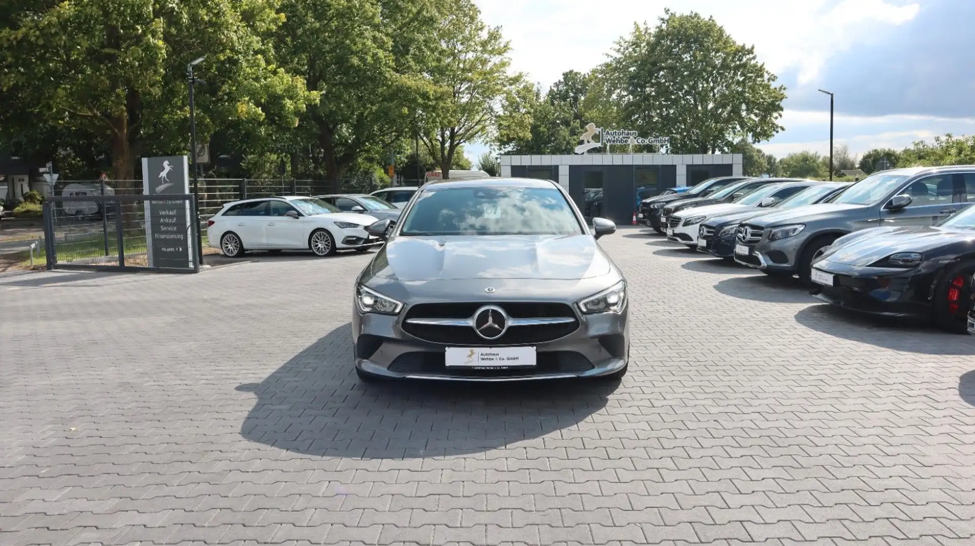 Mercedes-Benz CLA 200 CLA200 ShBrake ACC Virtual LED Keyless AHK R.Cam Grau - 2