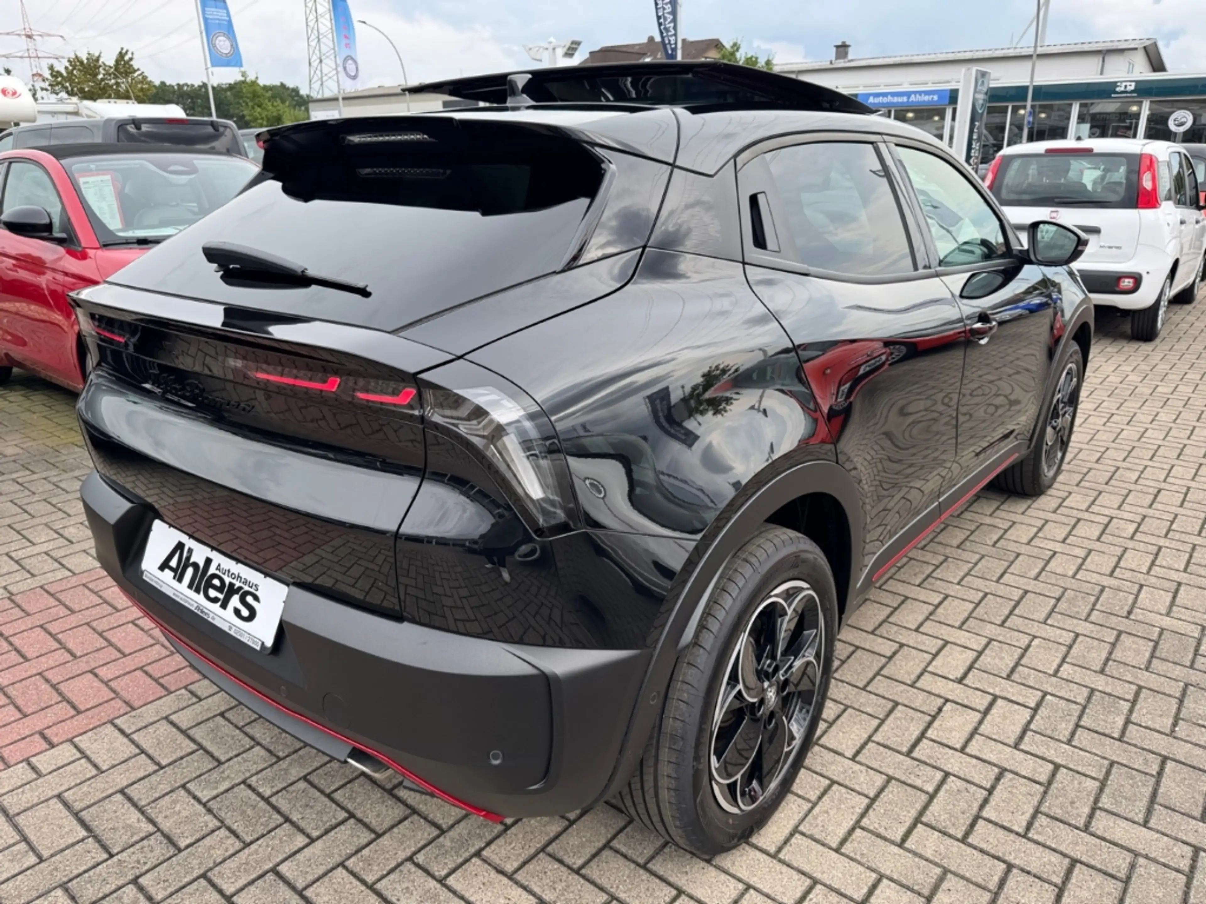 Alfa Romeo Junior Ibrida Q4+SABELT+SCHIEBEDACH+AUTOMATIK+ — photo 8