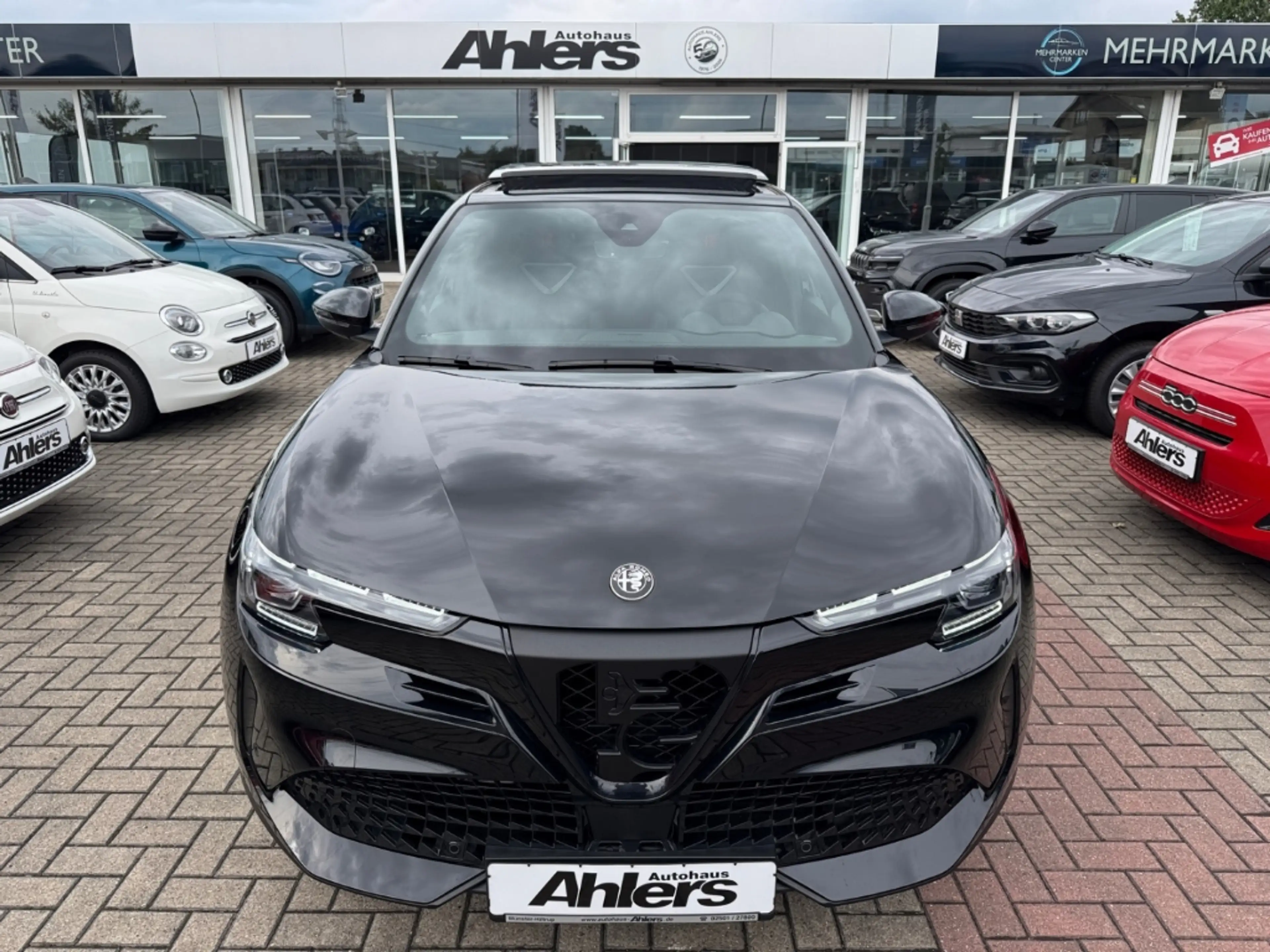 Alfa Romeo Junior Ibrida Q4+SABELT+SCHIEBEDACH+AUTOMATIK+ — photo 2