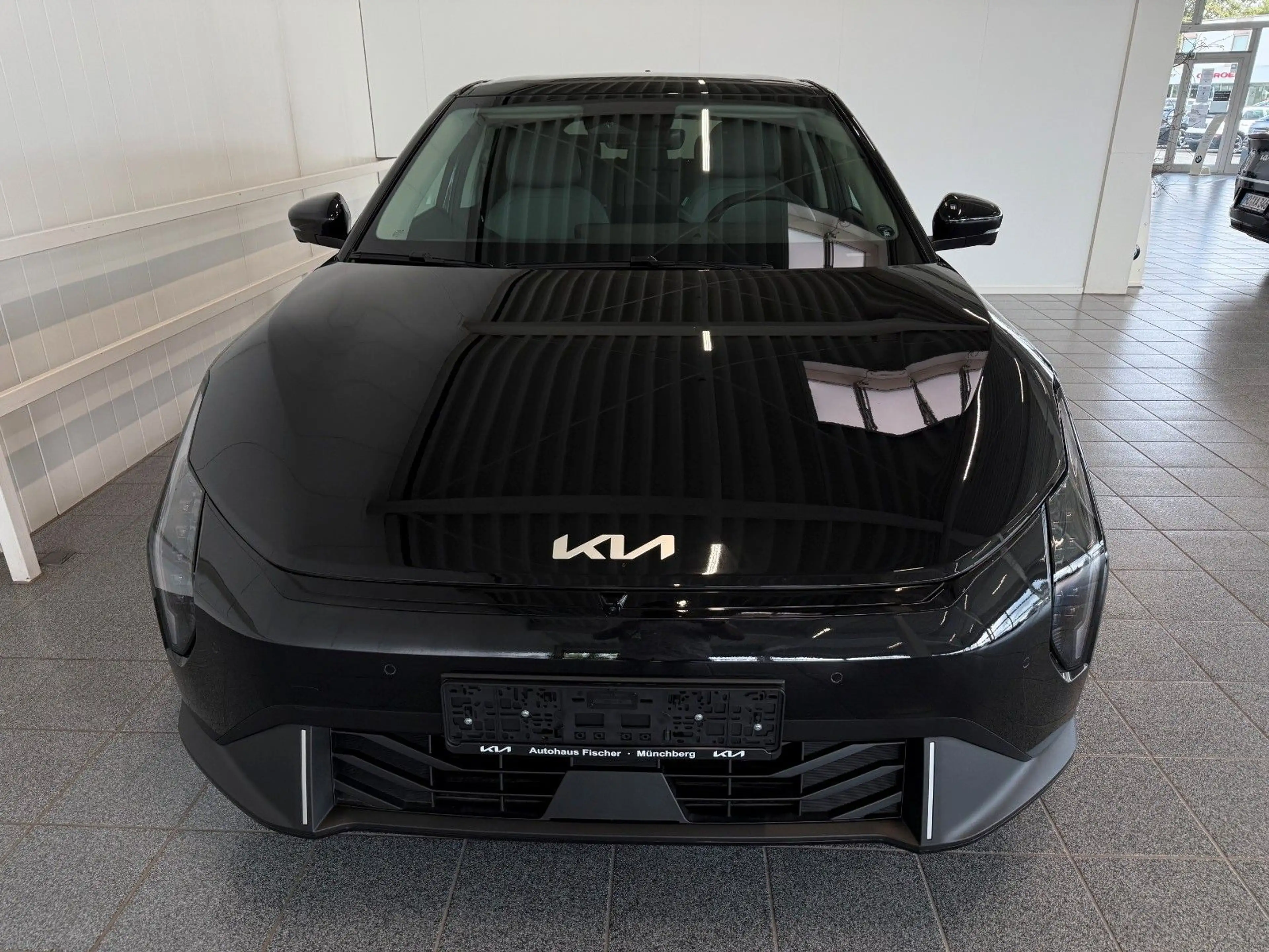 Kia EV4 81,4 kWh 150 kW Earth (P3,P4, P5, P6, P7) — photo 3