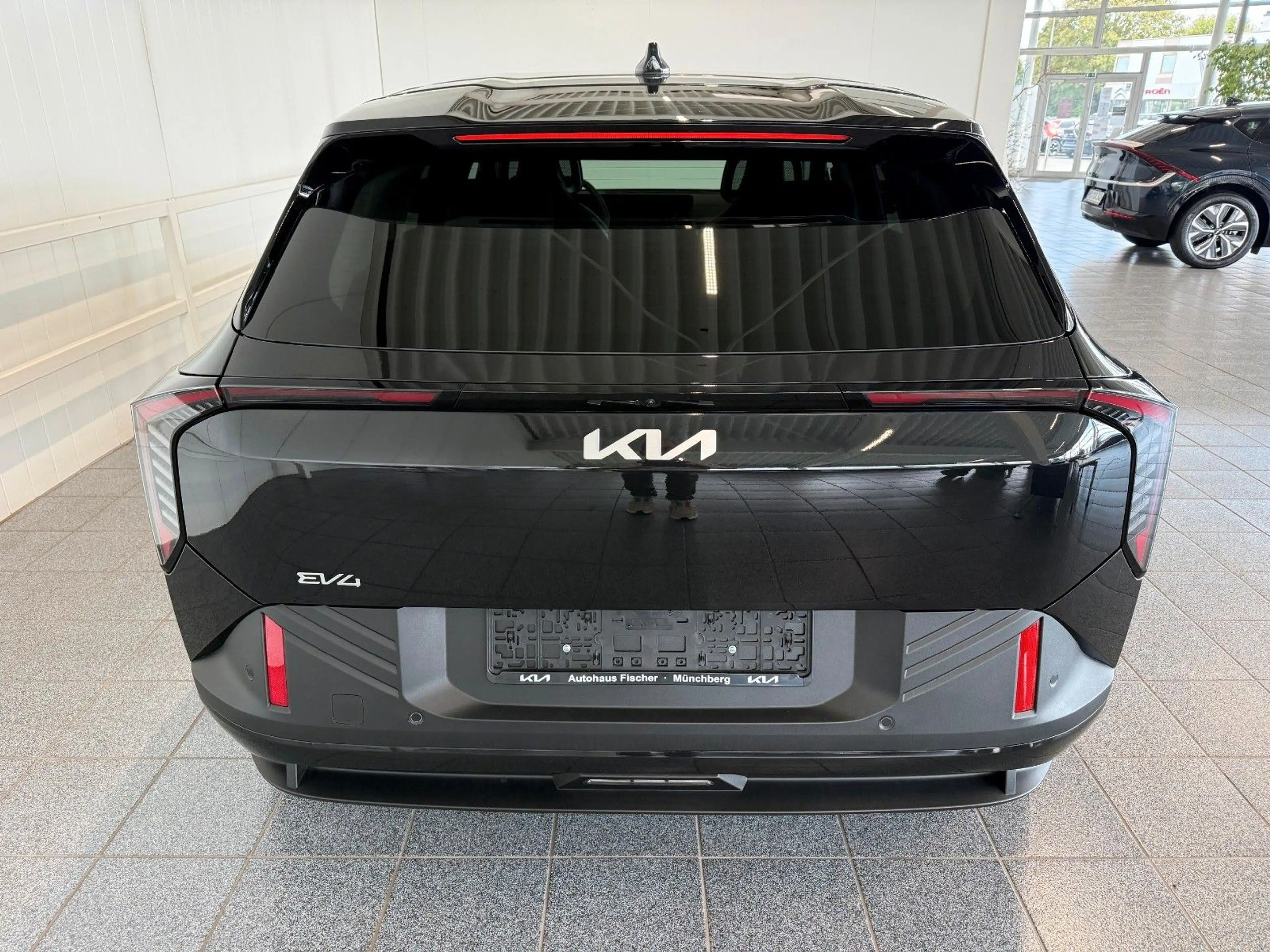 Kia EV4 81,4 kWh 150 kW Earth (P3,P4, P5, P6, P7) — photo 4