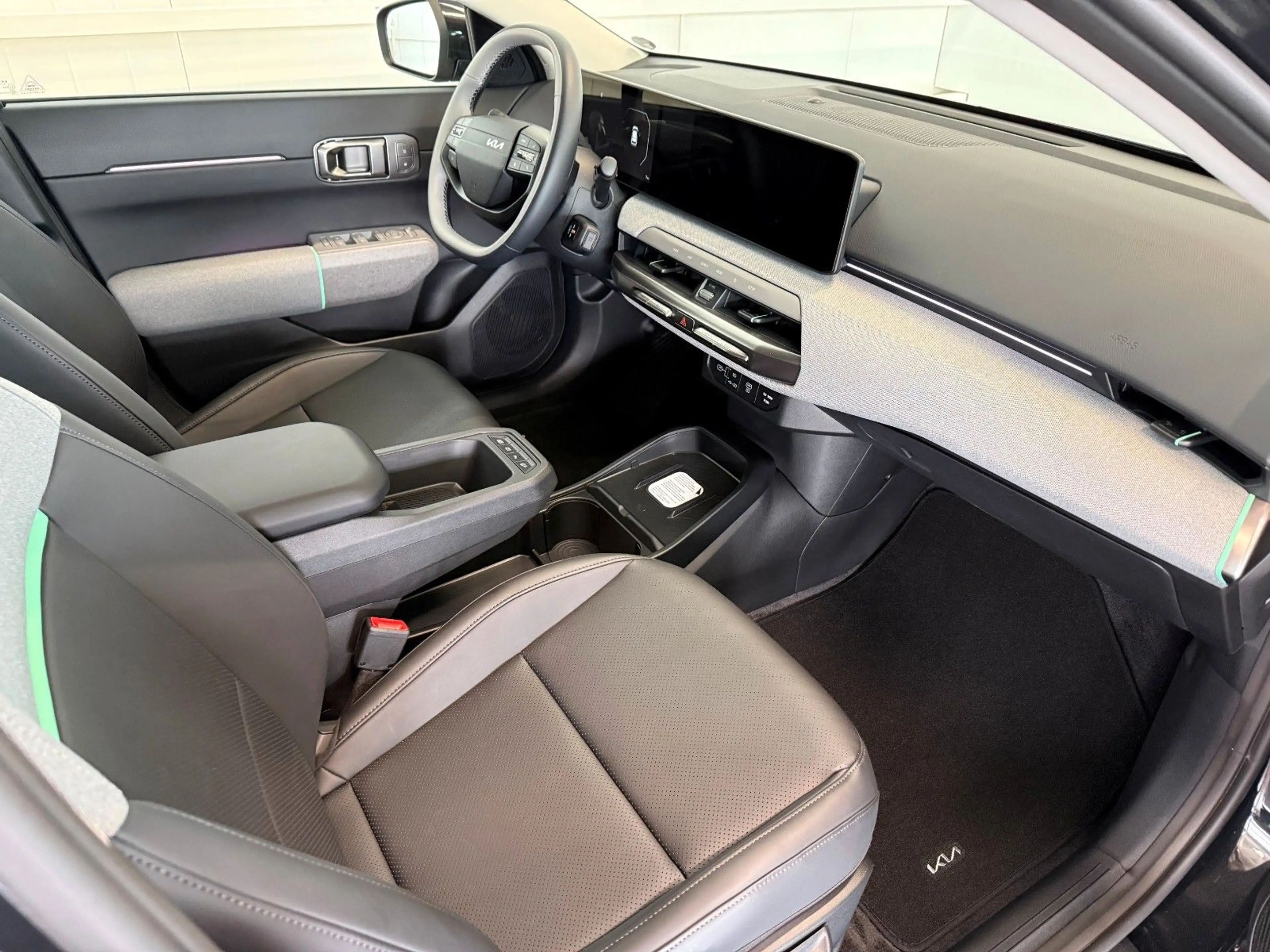 Kia EV4 81,4 kWh 150 kW Earth (P3,P4, P5, P6, P7) — photo 9
