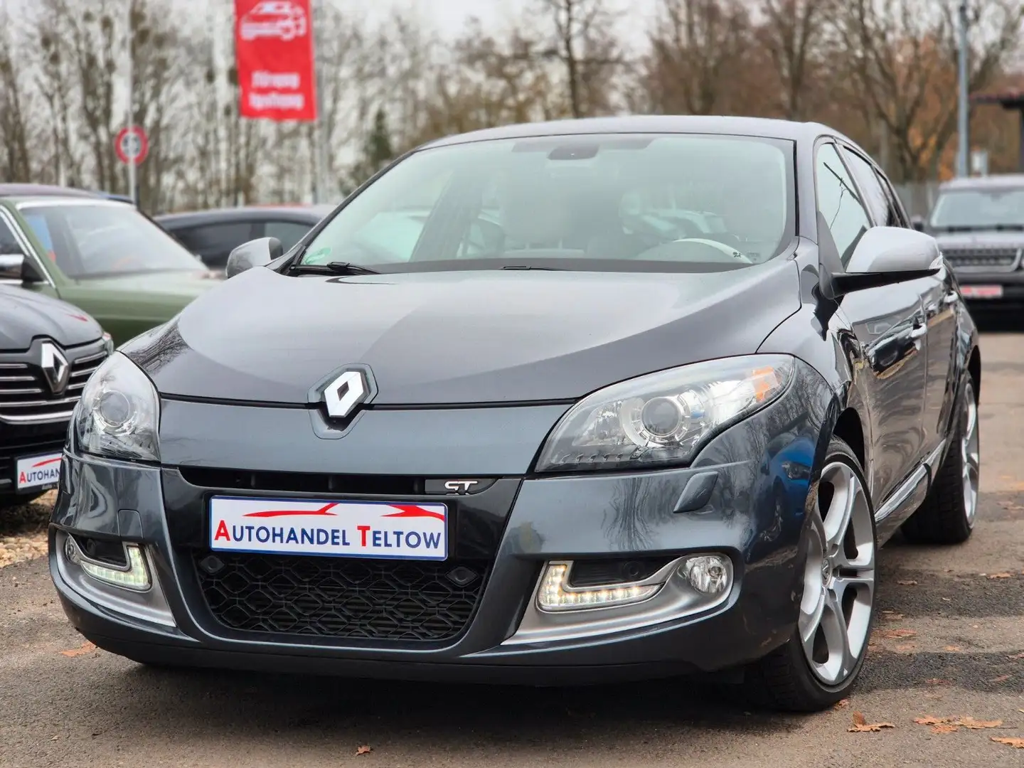 Renault Megane III Lim. GT *1.Hand *Xenon *Navi *Kamera Grau - 1