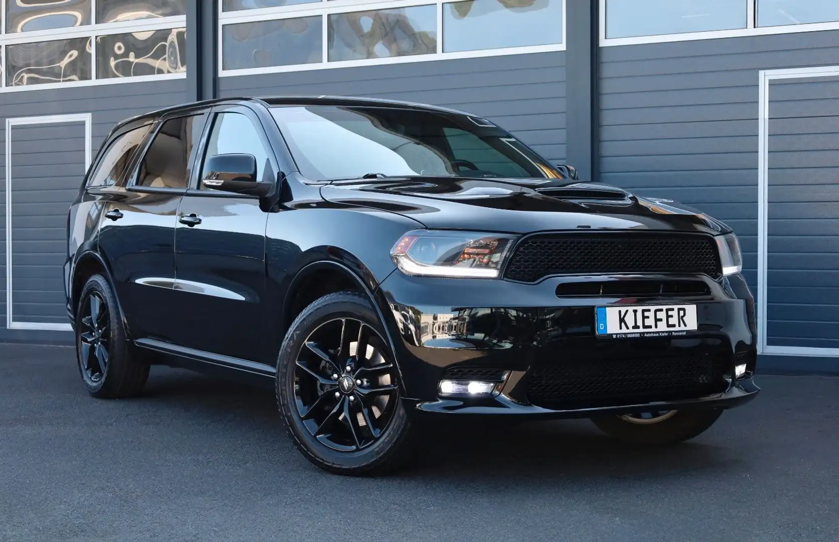Dodge Durango 5.7 HEMI/4x4/7-Sitzer/CarPlay/KAMERA/R20 Siyah - 1