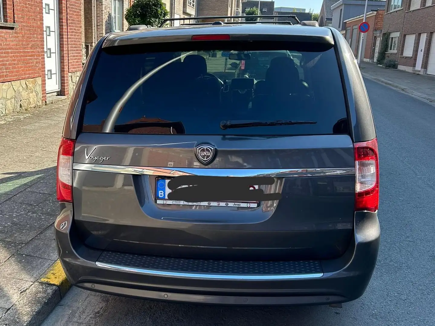 Lancia Voyager Voyager 2.8 MultiJet Silver Grijs - 2