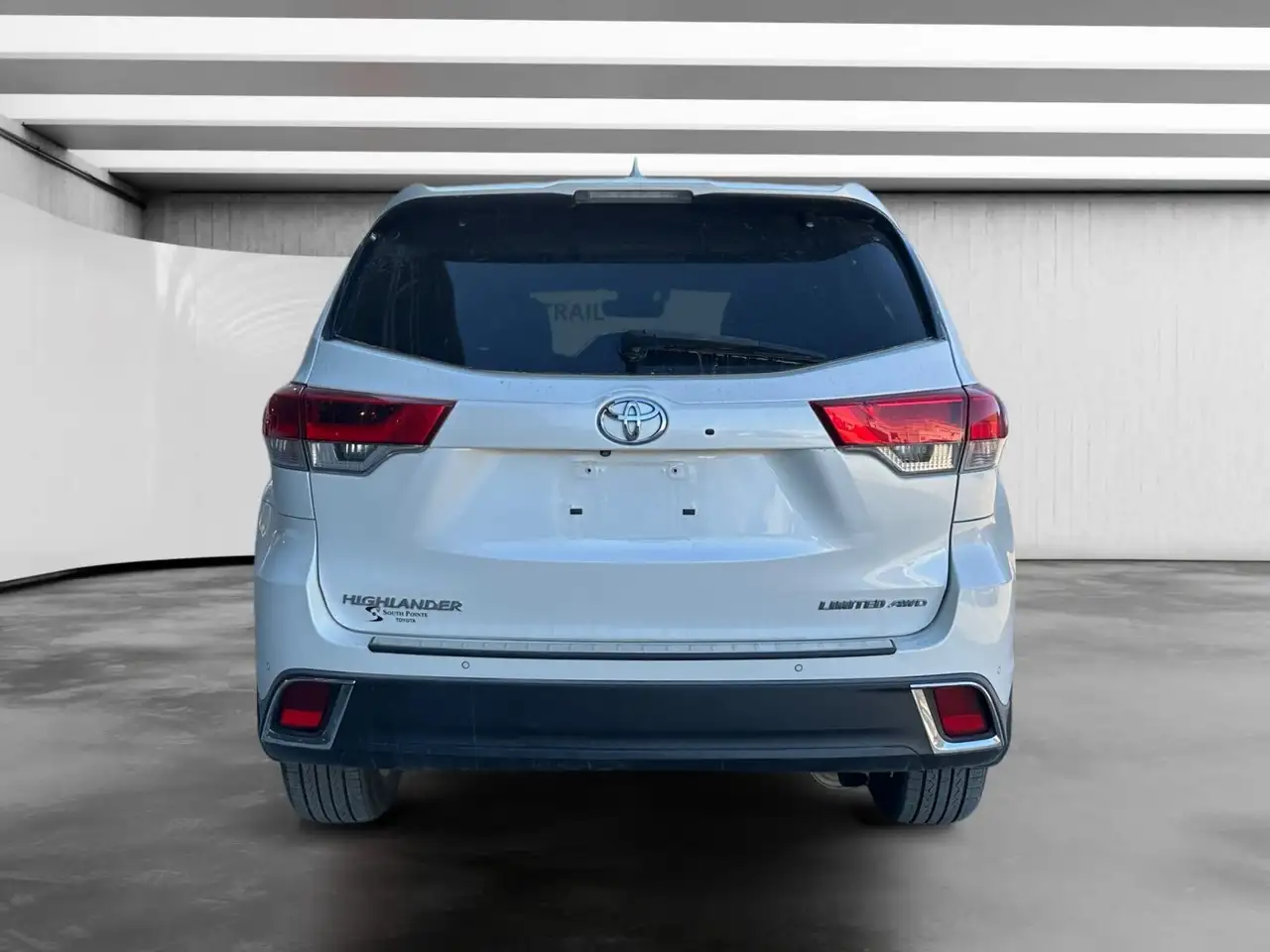 Toyota Highlander снимка Toyota Highlander
