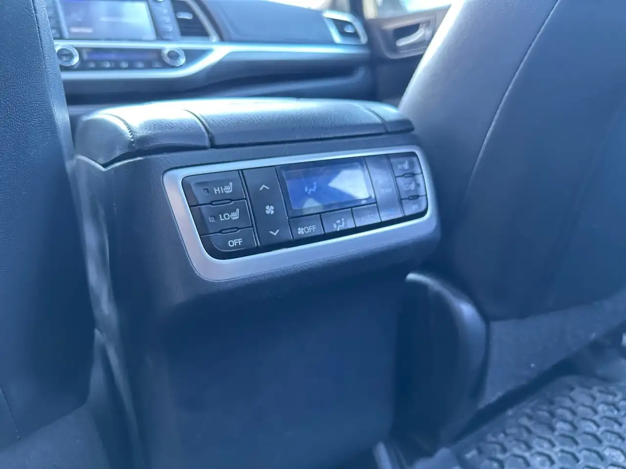 Toyota Highlander снимка Toyota Highlander