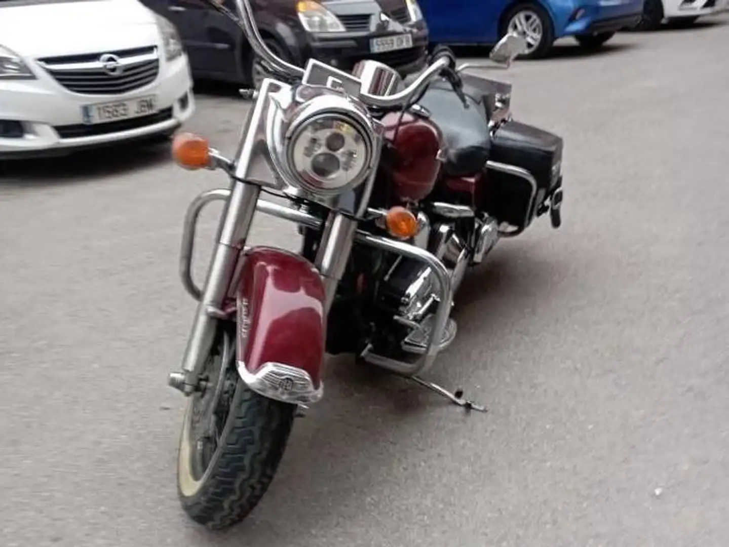 Harley-Davidson Road King Classi Rojo - 2