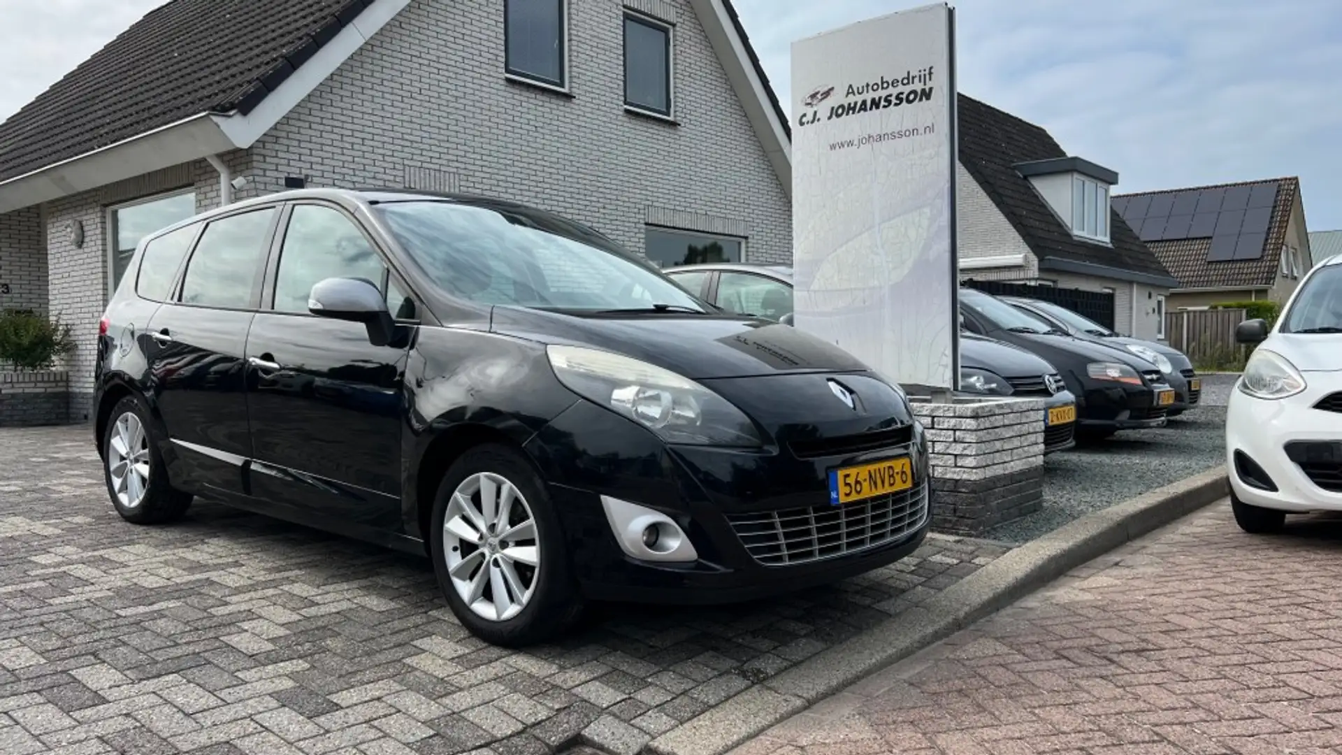 Renault Scenic Grand Scenic 1.4 TCe Celsium Gas G3 Zwart - 1