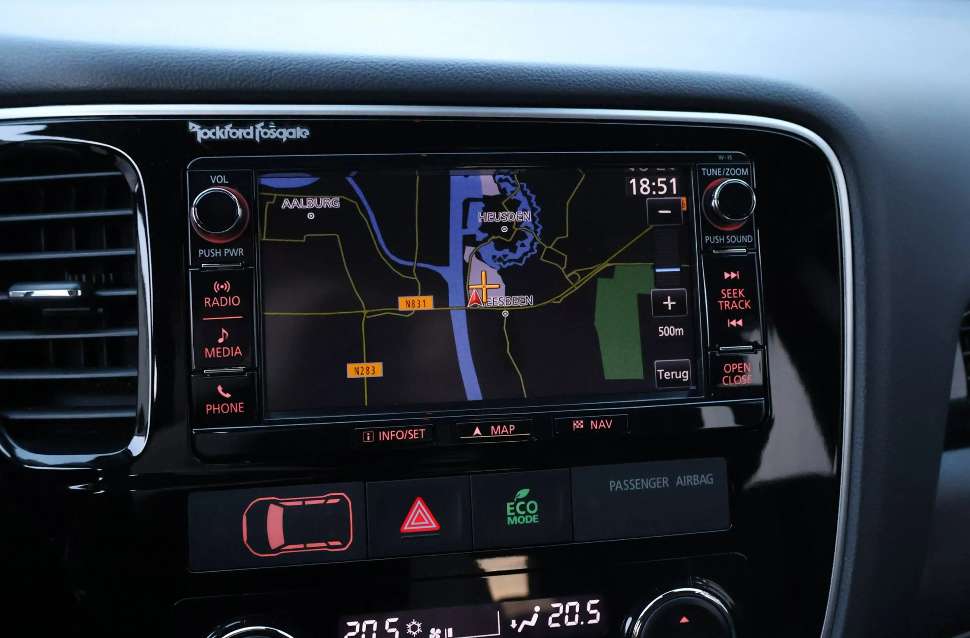 Mitsubishi Outlander 2.0 PHEV Executive Edition X-Line 4WD/Leder/Luxe/3 — photo 20