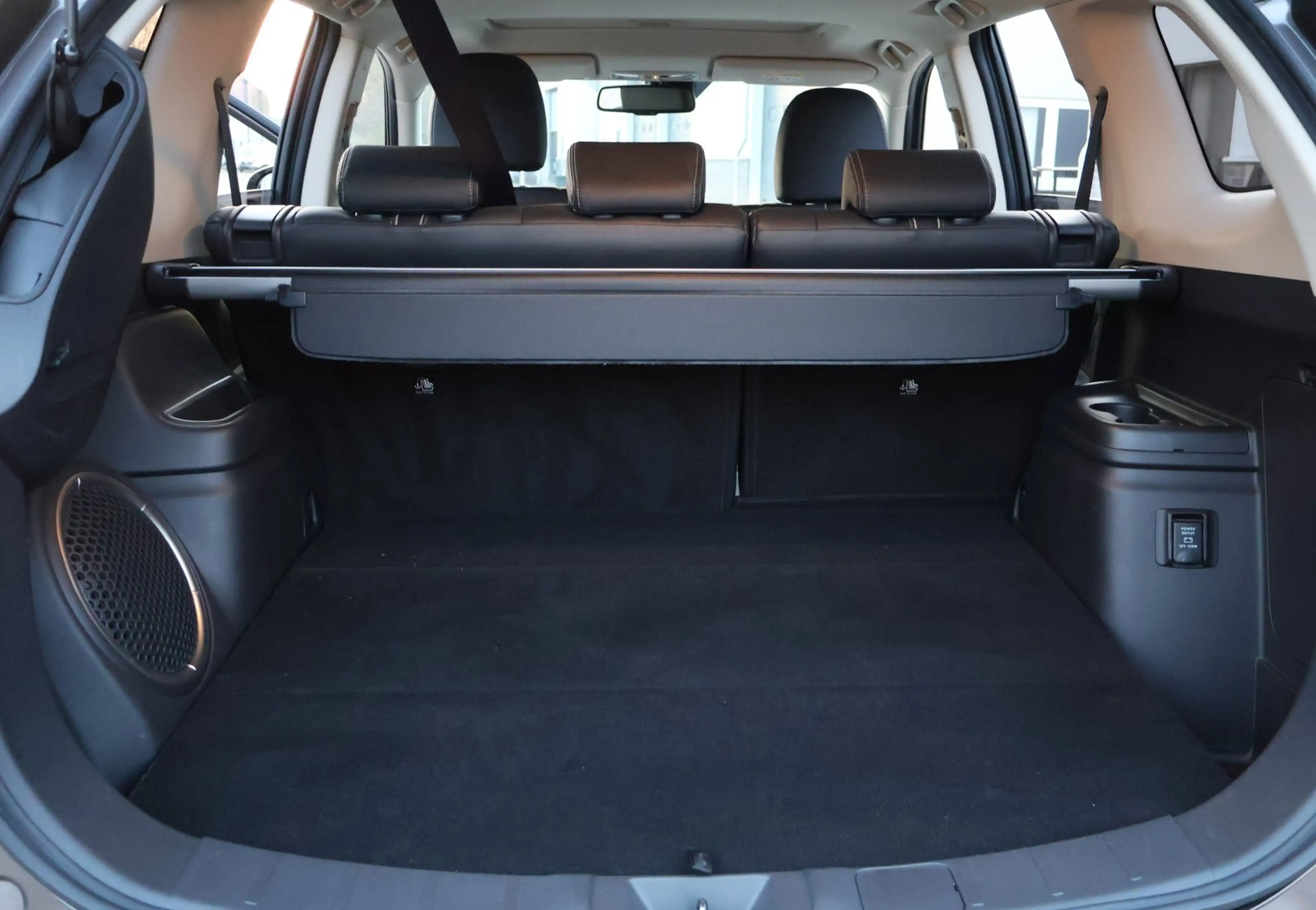 Mitsubishi Outlander 2.0 PHEV Executive Edition X-Line 4WD/Leder/Luxe/3 — photo 22