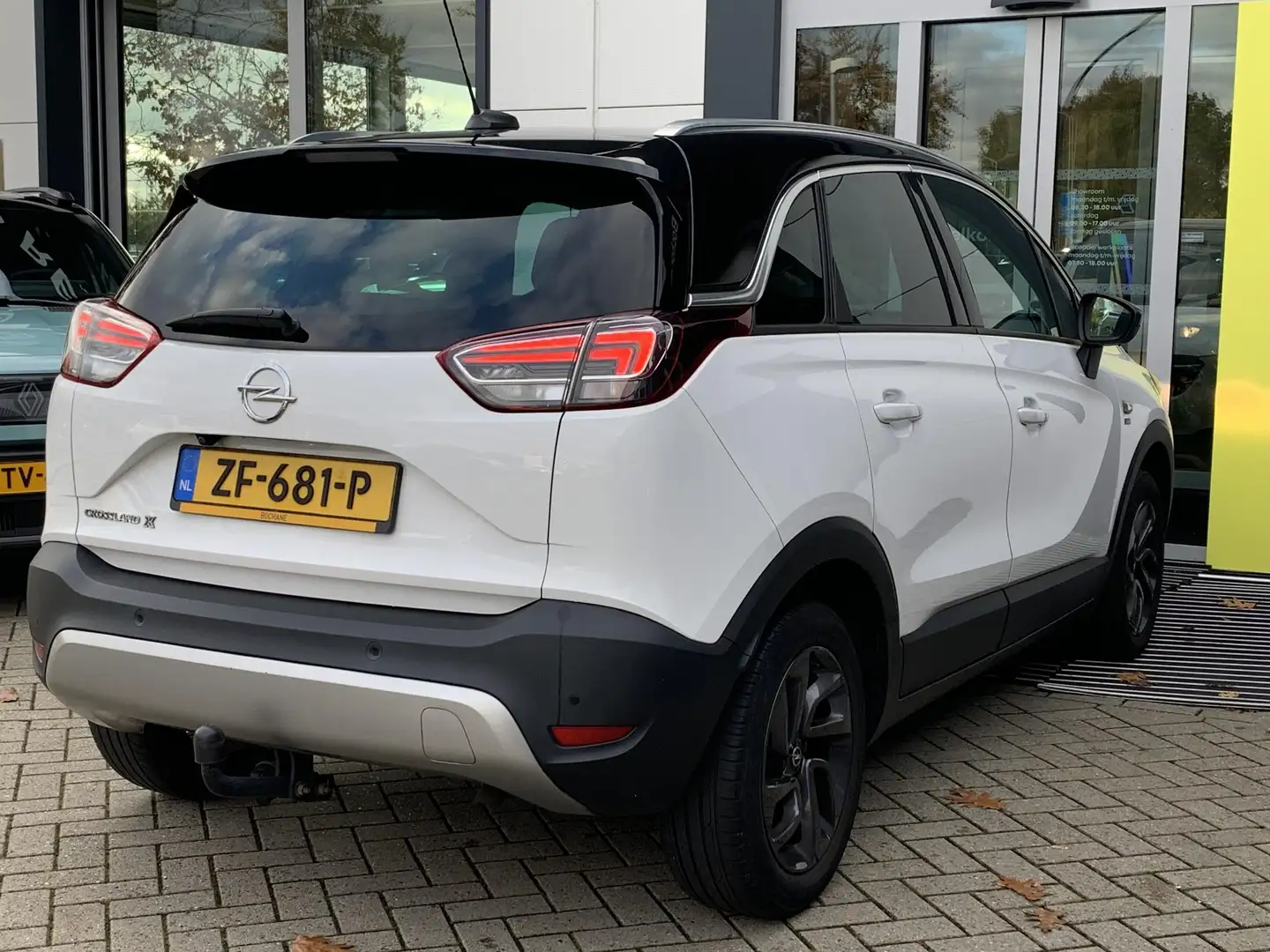 Opel Crossland X 1.2 Turbo 120 Jaar Edition | Apple Carplay | Trekh Wit - 2