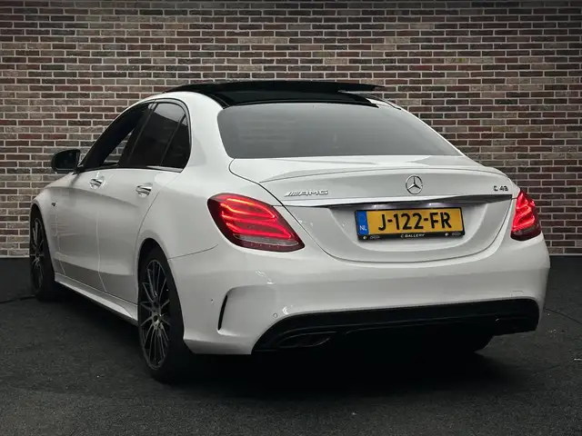 Mercedes-Benz C-Class view 7