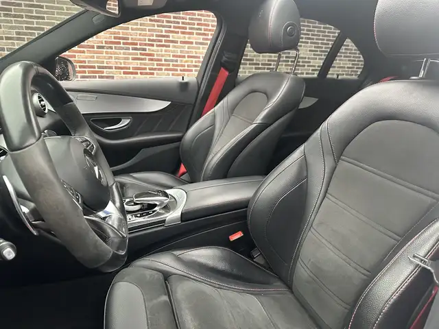 Mercedes-Benz C-Class view 6
