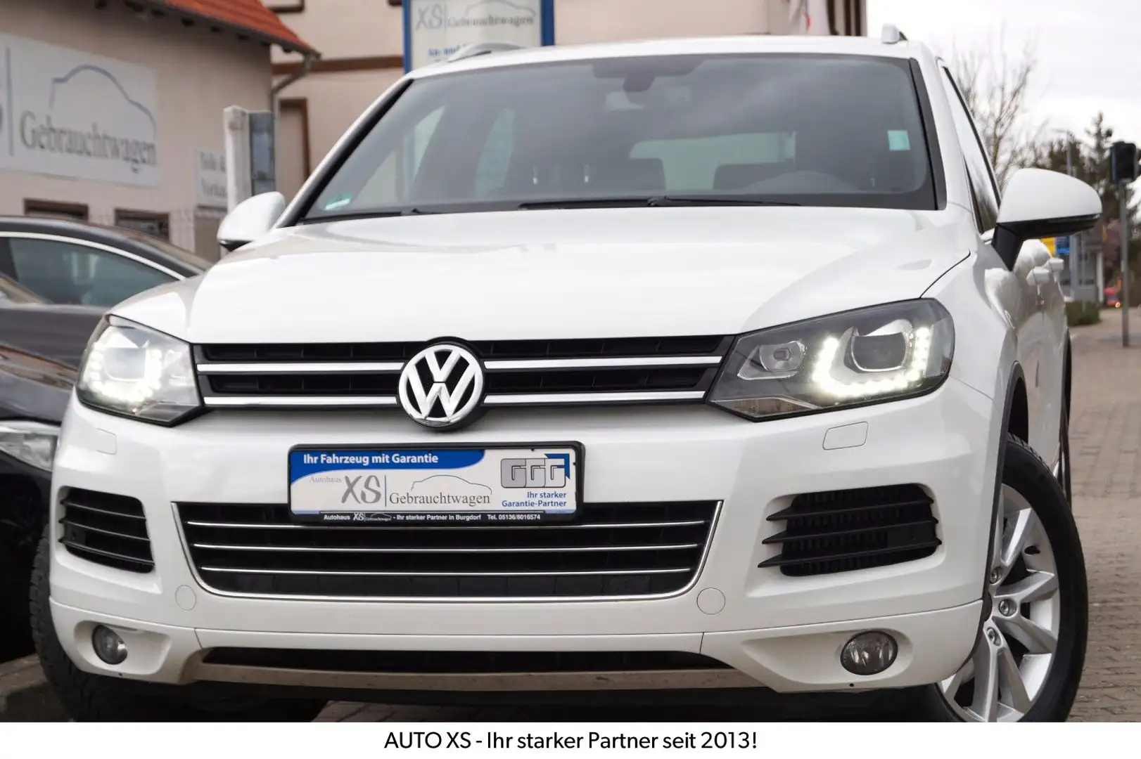 Volkswagen Touareg 3.0 TDI V6 4Motion BlueMotion Automatik Blanc - 1