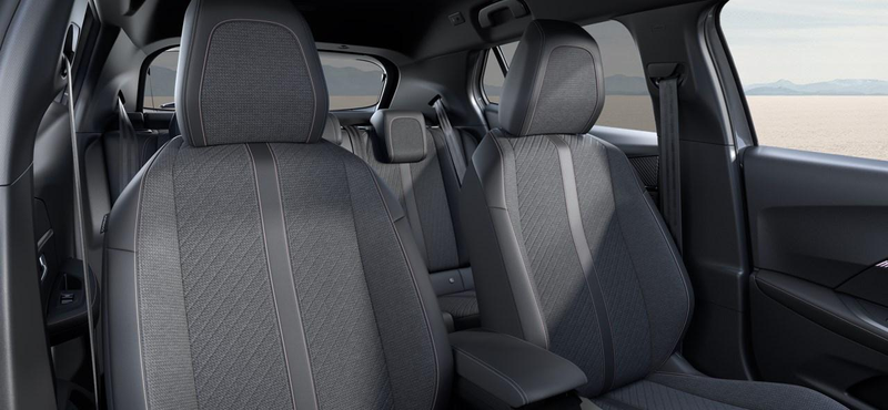 Peugeot e-2008 EV Allure Avantage 54 kWh | NIEUWE VOORRAAD | 156P — photo 8